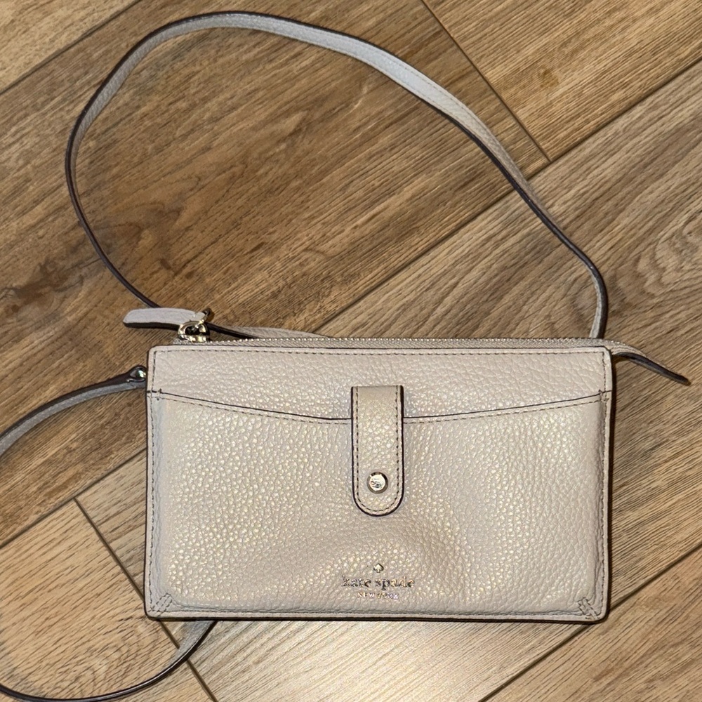 Kate Spade Grey Crossbody Bag Modern Minimalist Design